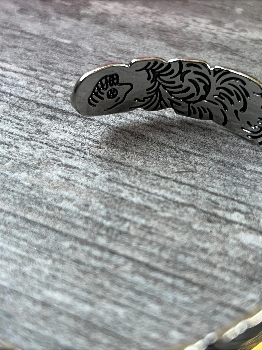 N/A stylish cuff